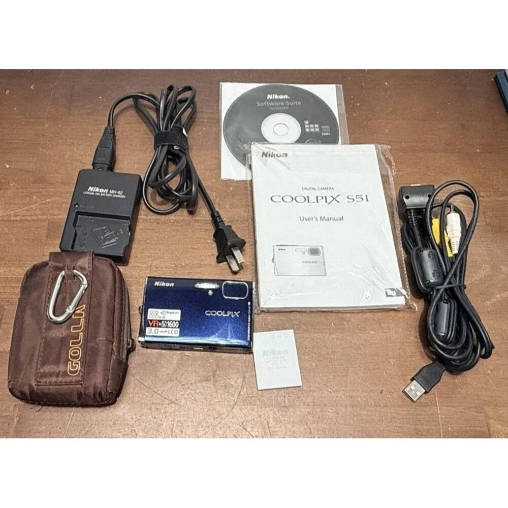 Nikon COOLPIX S51 Compact Digital Camera Navy Blue Tested